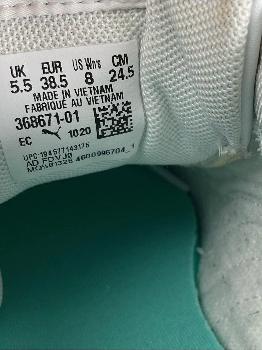 Puma Carina 2.0 White Pink Mint Leather Sneakers Women’s Size 8 Casual Shoes